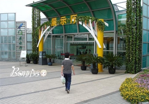 新洲五湖农业展示厅轻质隔墙_轻质材料_轻质墙体材料_隔音防火墙板-恒行5